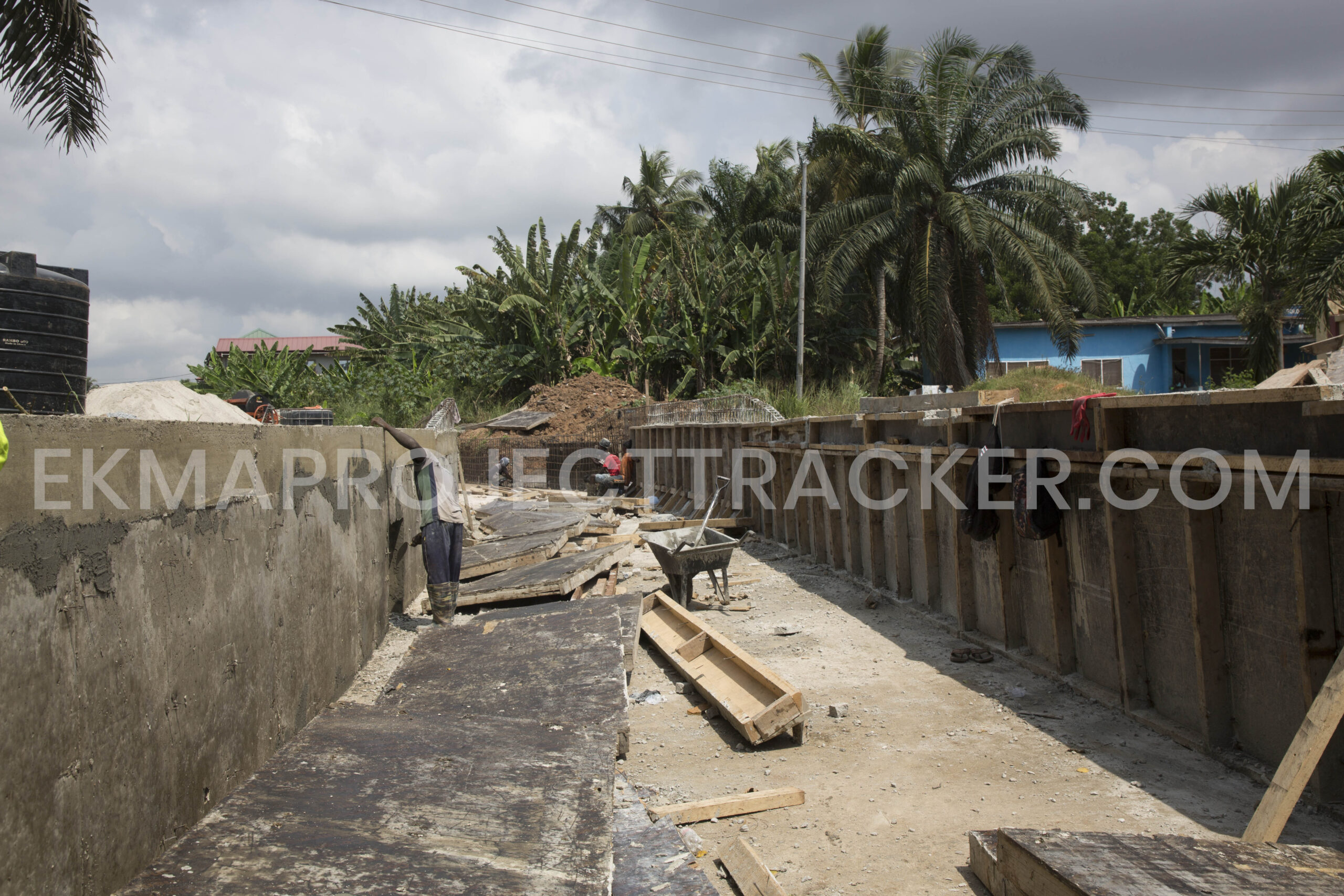 Read more about the article White Diamonds