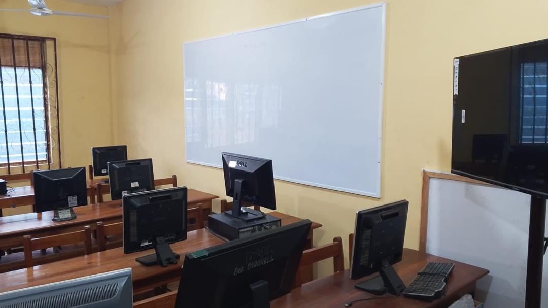 Read more about the article Provision of Marker Board – Anaji M.A Primary