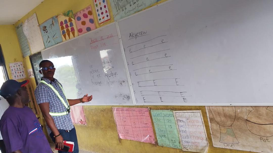 Read more about the article Provision of Marker Board – Lagos Town Pri.